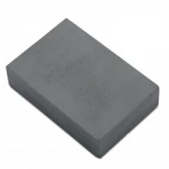 Ferrit téglates mágnes 75x50x10 mm Y35
