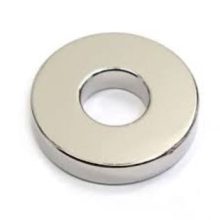 Neodimium gyűrű mágnes 23x10x5 mm N35