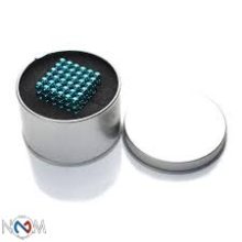 Neocube türkízkék díszdobozban