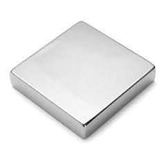 Neodimium téglatest mágnes 15x15x2 N48