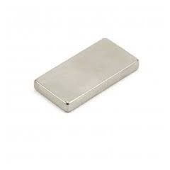 Neodymium téglatest mágnes 20x10x2 mm N52