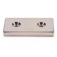 Neodimium téglatest mágnes 40x20x5 mm N48 két süllyesztett furattal